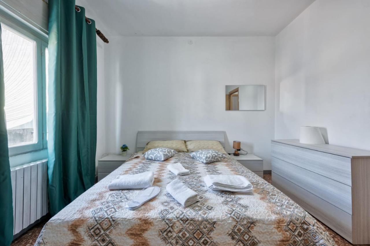 Venice H&S Apt Private Room With Ac & Tv Местре Екстериор снимка